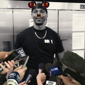 Meet your Posher, Dereke